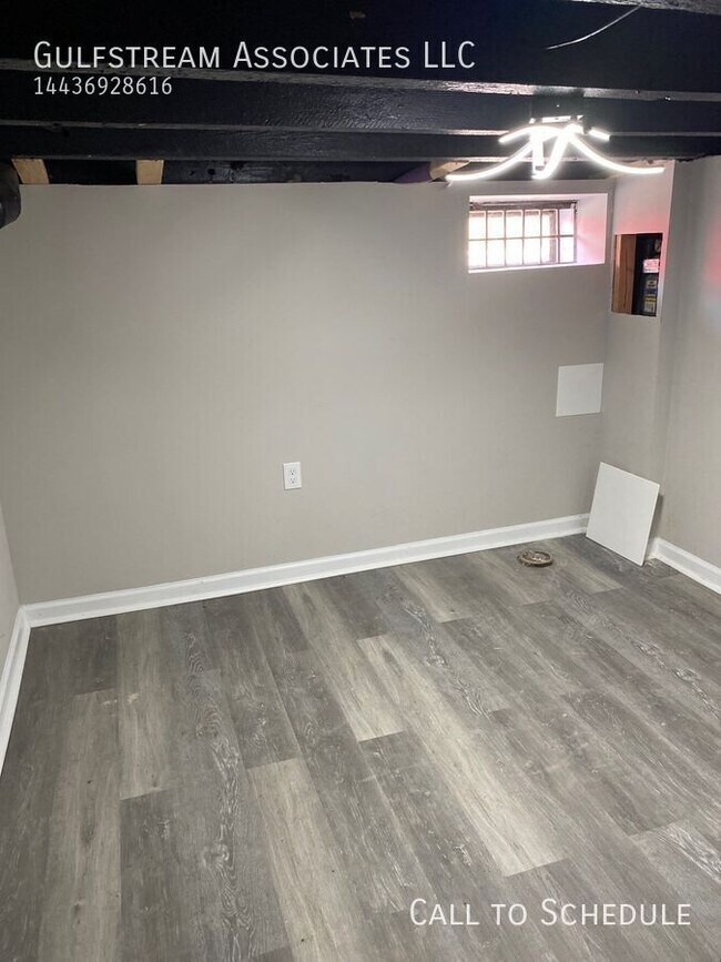 Building Photo - 1817 McHenry St