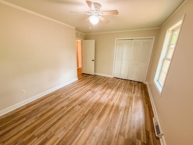 Building Photo - 309 Verner Dr