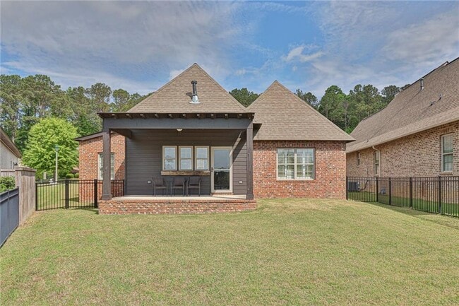 Building Photo - 2583 Mimms Ln