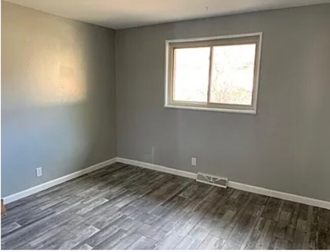 Building Photo - 8302-8308 W. 26th Ave