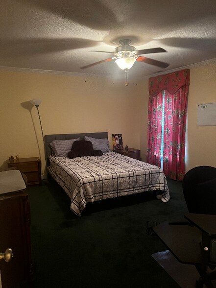 Building Photo - 4203 New Town Ave