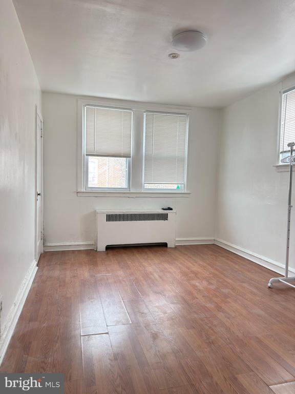 Building Photo - 6650 Kindred St