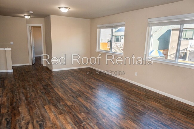 Building Photo - 1441 Farina Lp SE