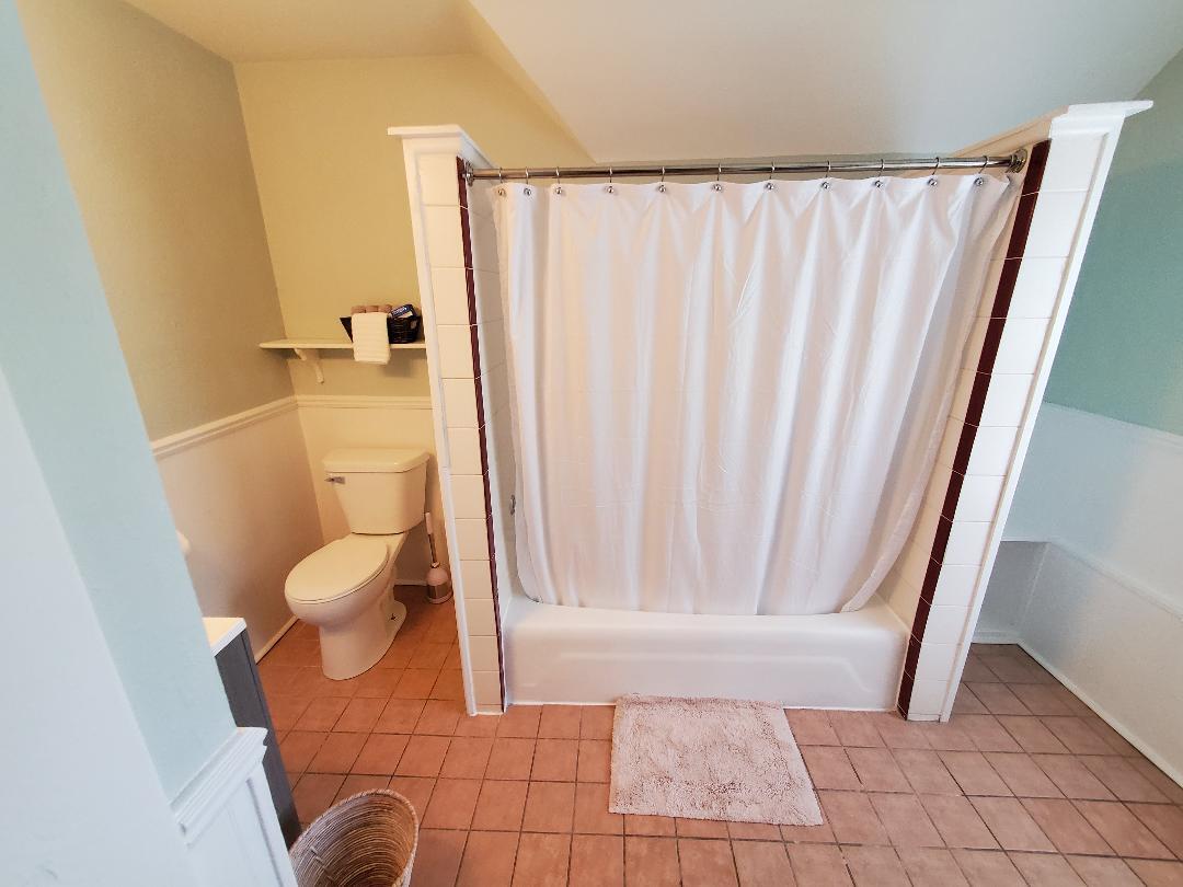 Building Photo - 1417 Race St