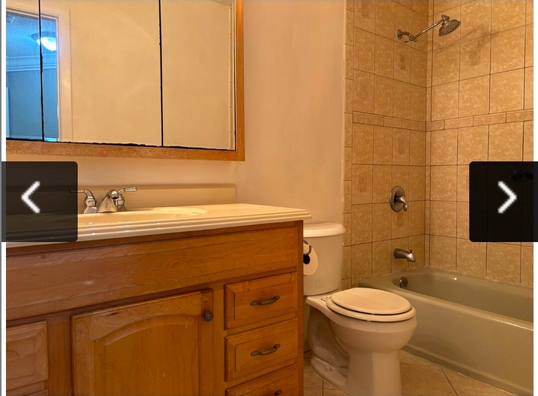 Building Photo - 9121 W Sunrise Blvd