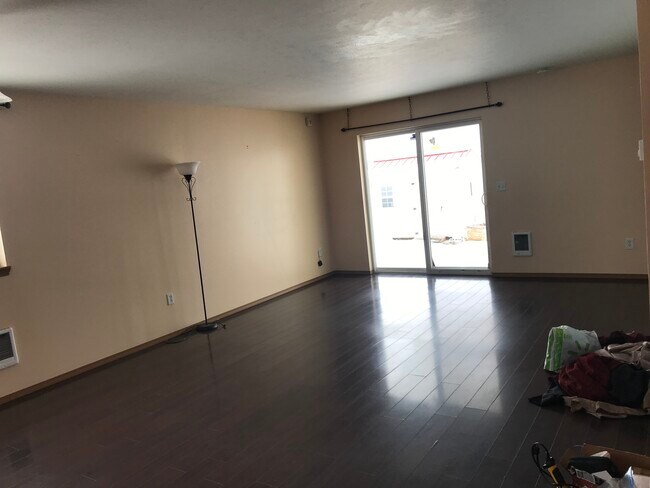 Building Photo - 6507 Chumani Rd