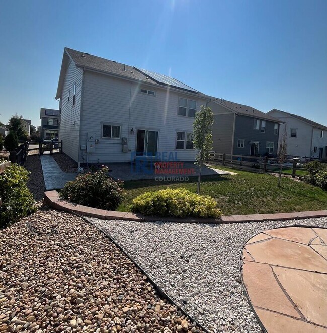 Building Photo - 12861 River Rock Wy