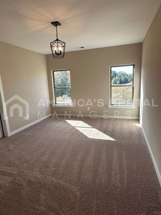 Building Photo - Home for Rent in Bessemer, AL!!! Available to View NOW!