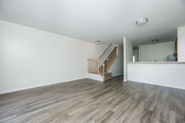 Building Photo - 2943 Kentshire Cir