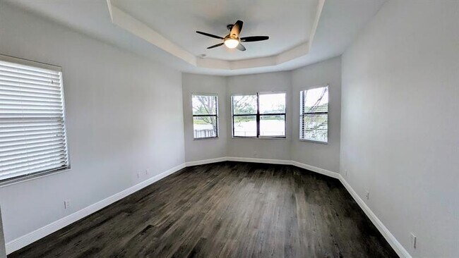 Building Photo - 11555 NW 81st Pl