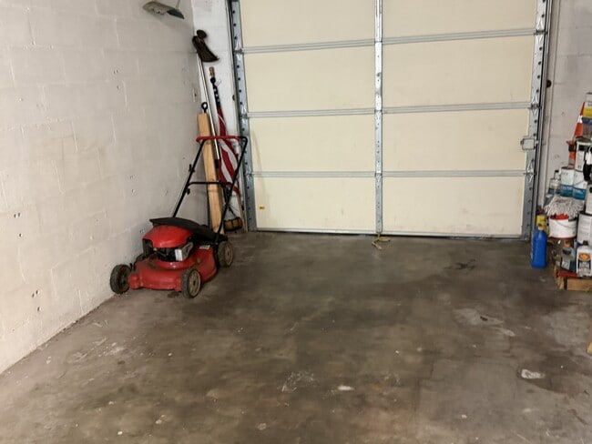 Building Photo - 3009 Oberlin Ave