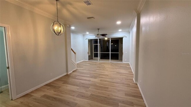 Building Photo - 3342 Covered Bridge Dr W