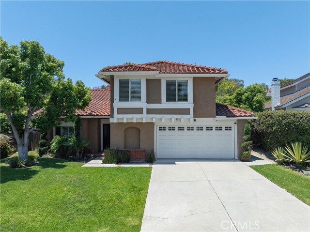 Building Photo - 28501 El Sur