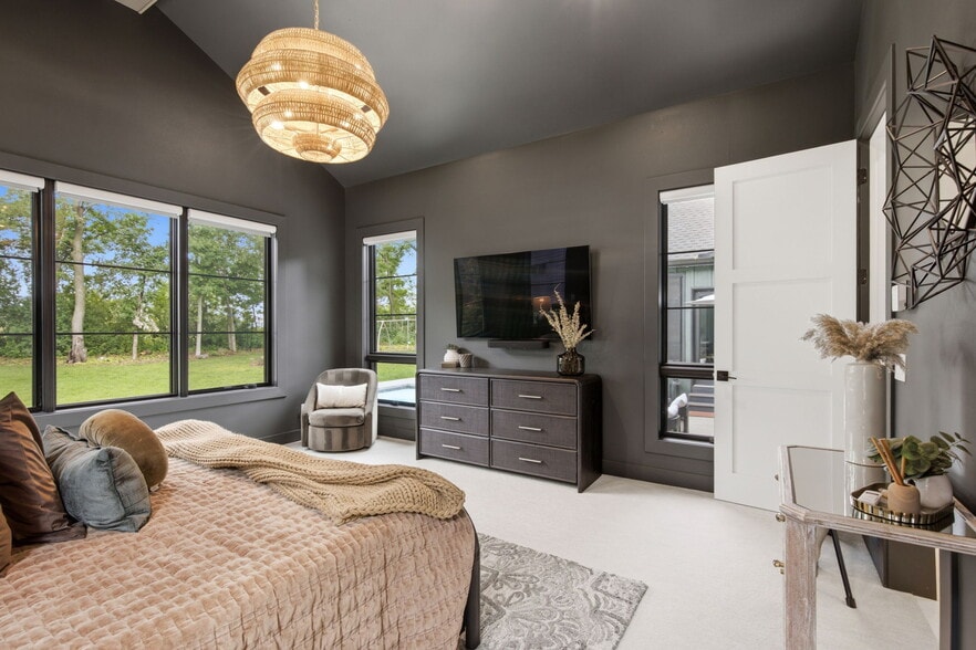 Building Photo - 4937 Championship Cir