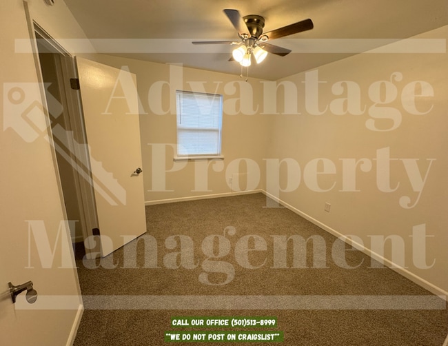 Building Photo - 3 Wallace Dr