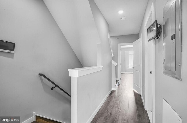 Building Photo - 1447 N 8th St