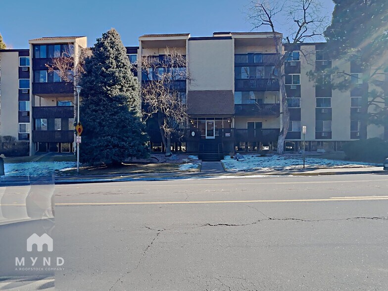 Building Photo - 7020 E Girard Ave