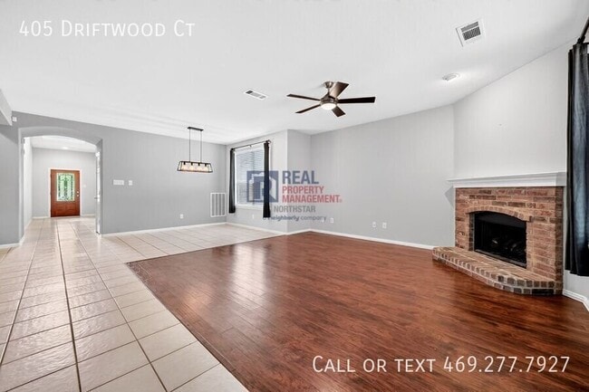 Building Photo - 405 Driftwood Ct