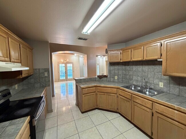 Building Photo - 426 Northstar Dr