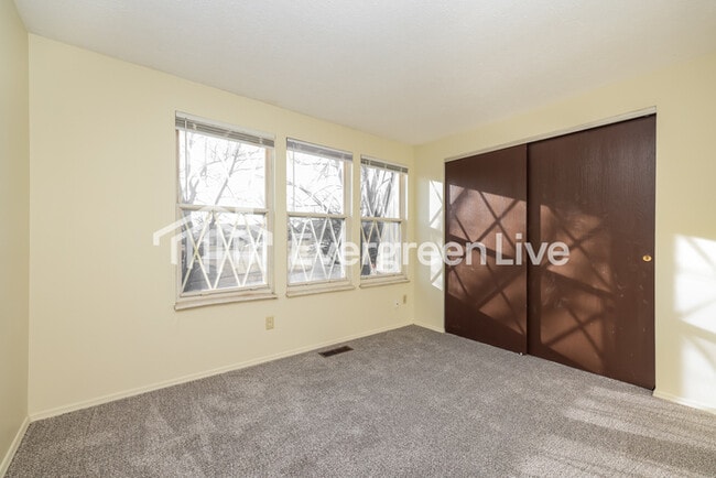 Building Photo - 2531 Windsor Village Dr