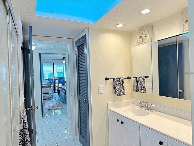 Building Photo - 1430 Gulf Blvd