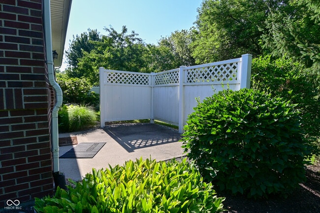 Building Photo - 4115 Weston Pointe Dr