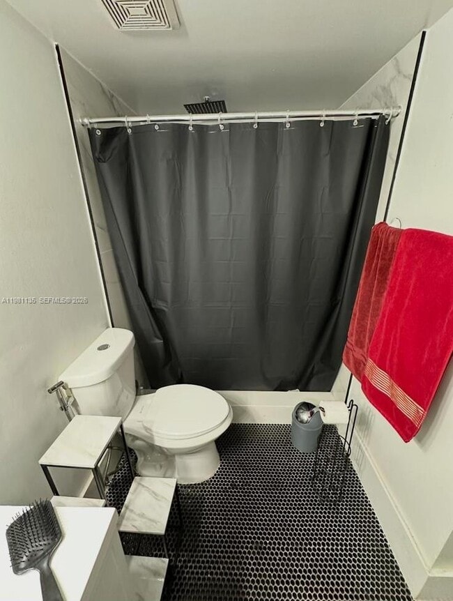 Building Photo - 12124 St.Andrews Pl