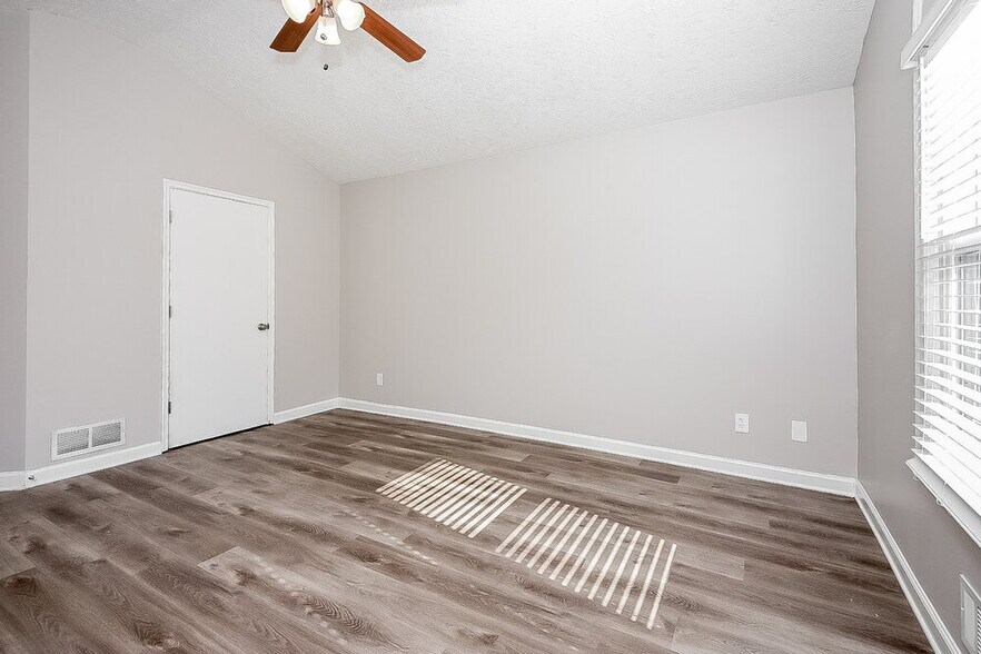 Building Photo - 291 Allatoona Rd