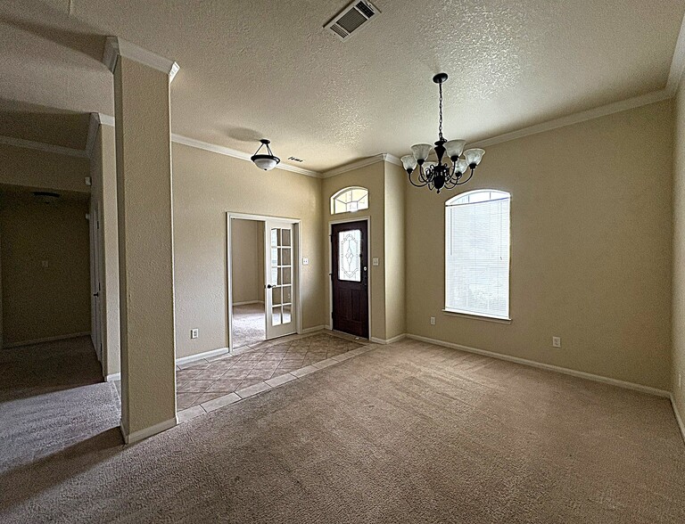 Building Photo - 2408 Spirit Dancer Dr