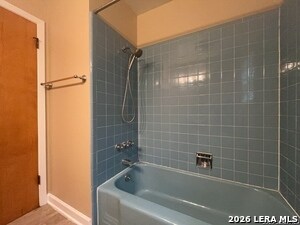 Building Photo - 834 Fabulous Dr