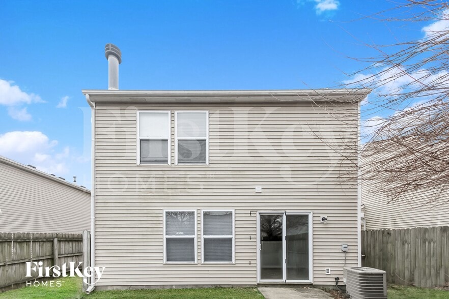 Building Photo - 5980 Redcliff S Ln