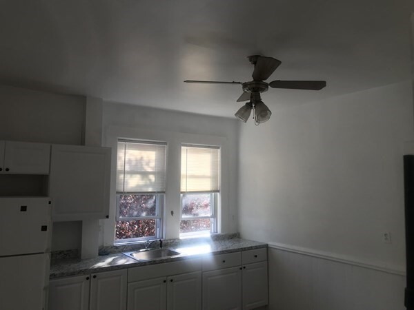 Building Photo - 29R Tremont St