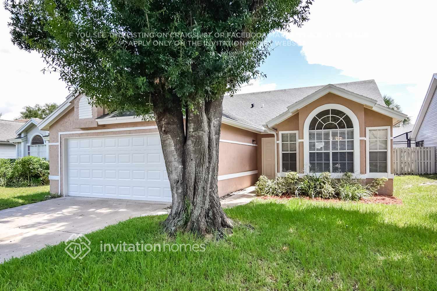 Building Photo - 2742 Falling Tree Cir