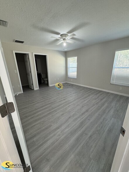 Building Photo - 1 Emerald Trail Way