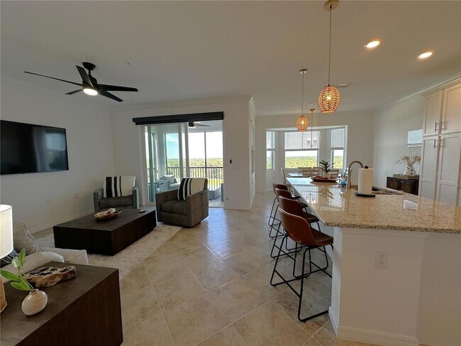 Building Photo - 14041 Heritage Landing Blvd