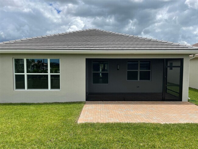 Building Photo - 15673 SW Egret Coast Dr