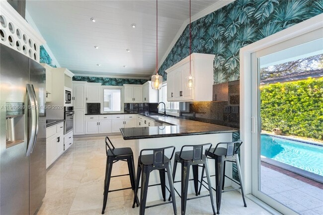 Building Photo - 4404 Alhambra Cir