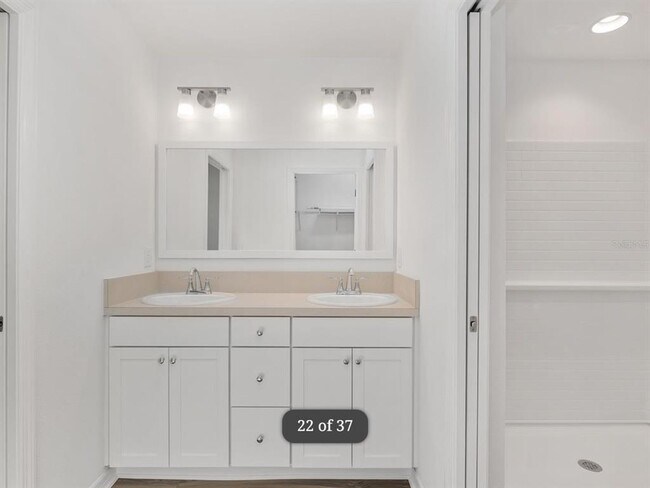 Building Photo - 7660 Cheryl Ct