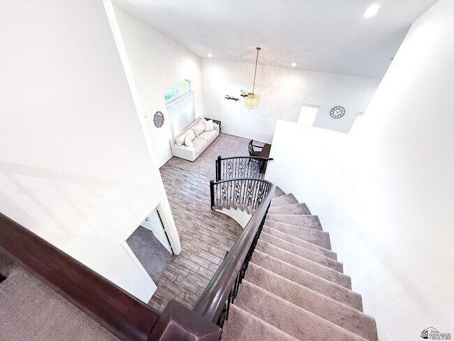 Building Photo - 4158 W 27th Pl
