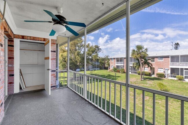 Building Photo - 3847 35th Way S