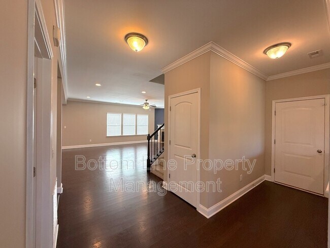 Building Photo - 178 Alexandria Dr