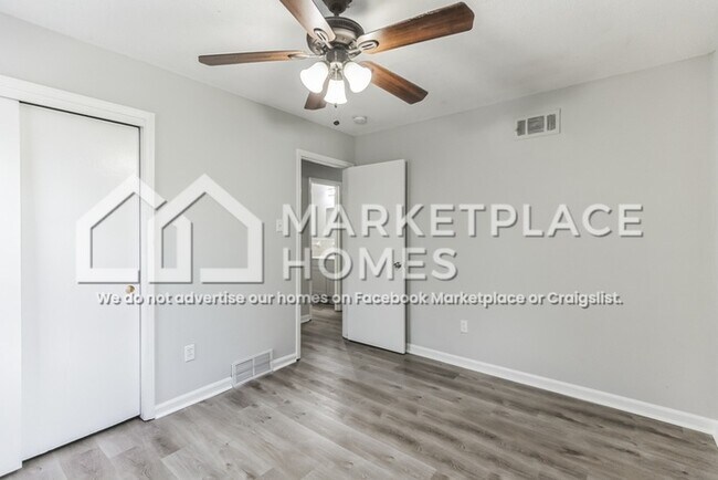 Building Photo - 3902 Trufant Ave