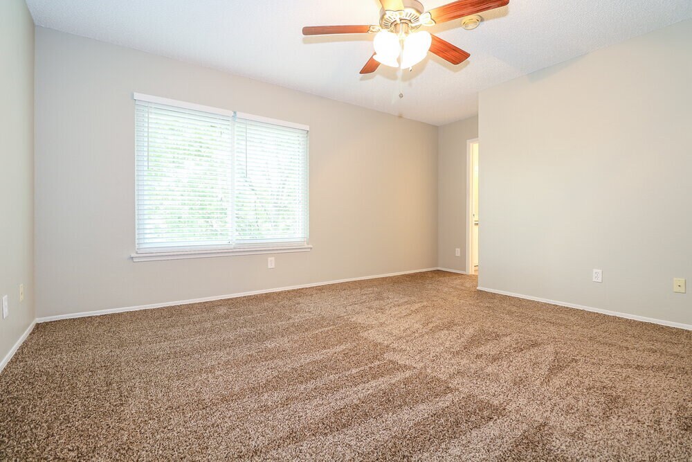 Building Photo - 5212 Creek Valley Dr