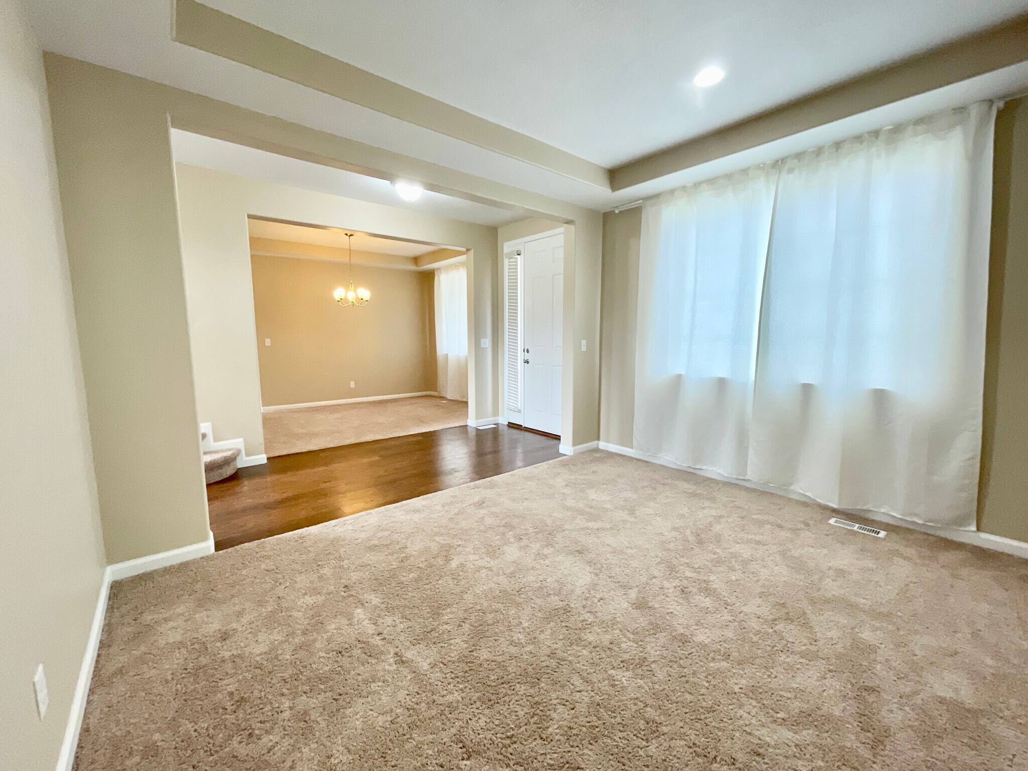 Building Photo - 3859 W Young Lucerne Cir
