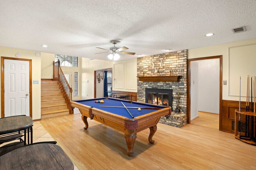 Building Photo - 1424 Cobblestone Dr