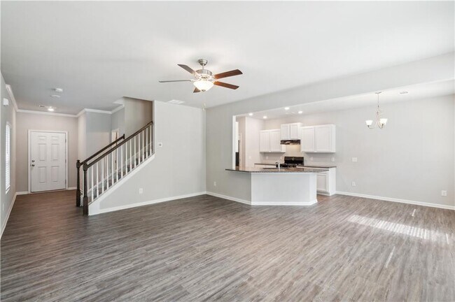 Building Photo - 67 Pointe Pl