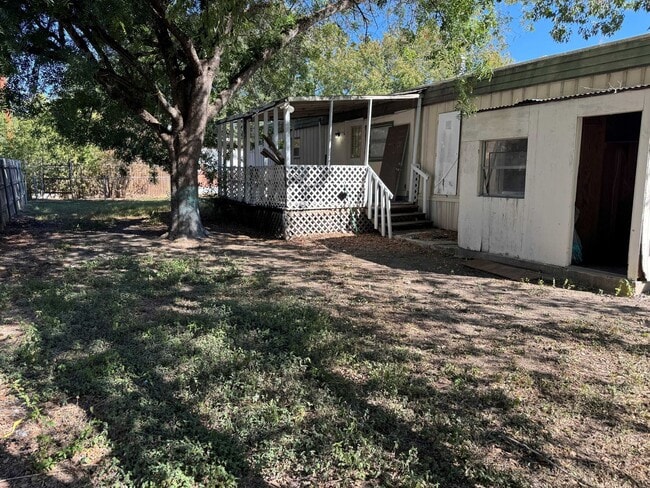 Building Photo - 8455 Northmont Dr