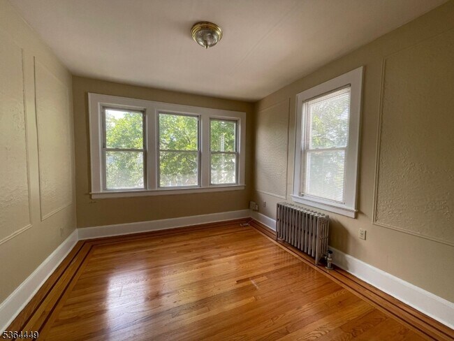 Building Photo - 301 N 12th St