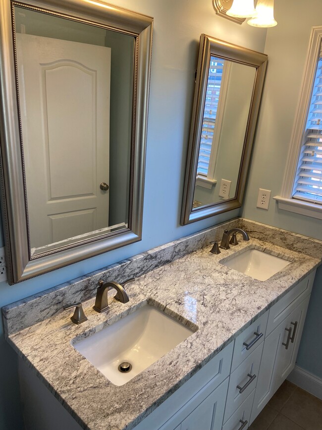 Bath in MBR, updated granite - 9503 Westchire Ct