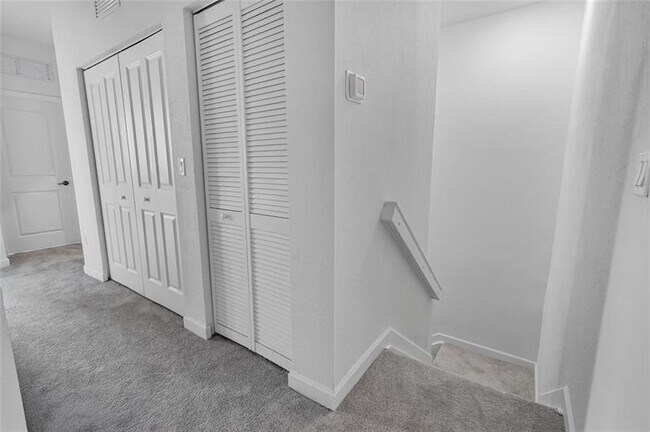 Building Photo - 260 SW 159th Way